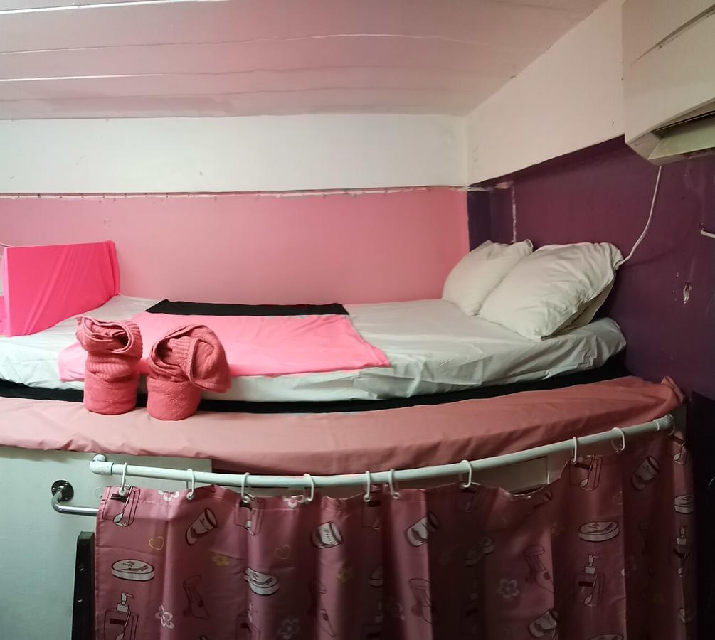 Wild & Wandering Backpacker Hostel & Bar Haad Rin Chambre photo